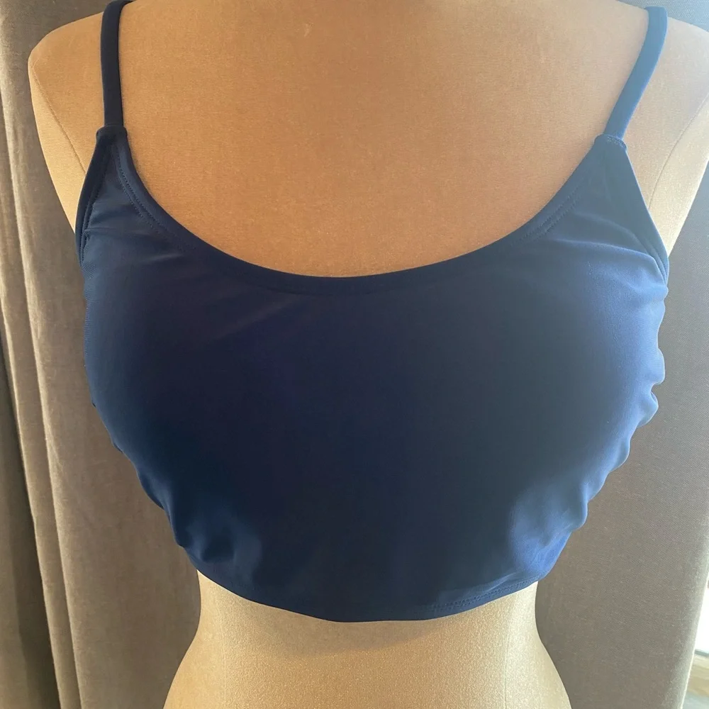 🌴NWT Cupshe Navy Blue Bikini Top🌴
